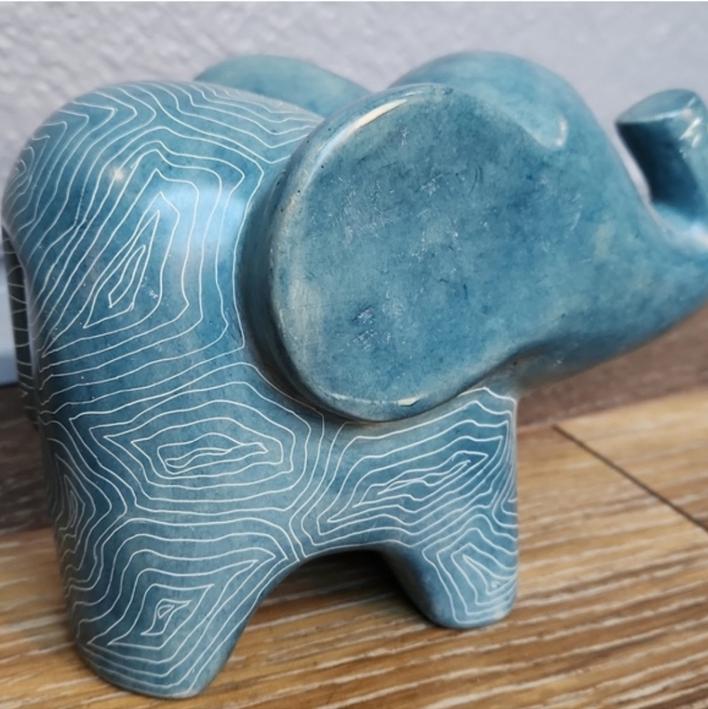 Afrikiko Soapstone Elephant Teal Blue Green White Abstract Circles - Picture 7 of 15